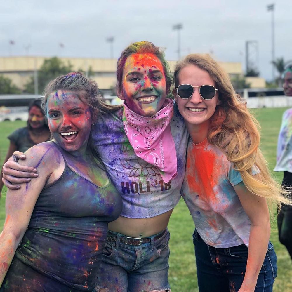 Meet your Posher, Leela